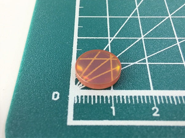 Focus lens
